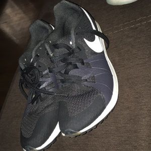 Nike Rival